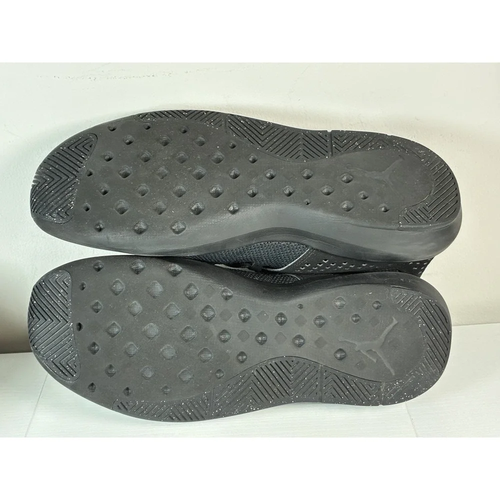 Size 10.5 - Air Jordan Express Triple Black Mens Shoes